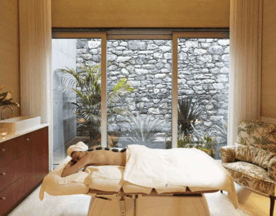 Designed Villa in Palheiro Village
