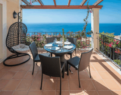 Designed Villa in Palheiro Village