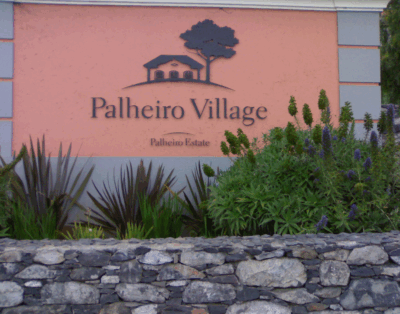 Designed Villa in Palheiro Village